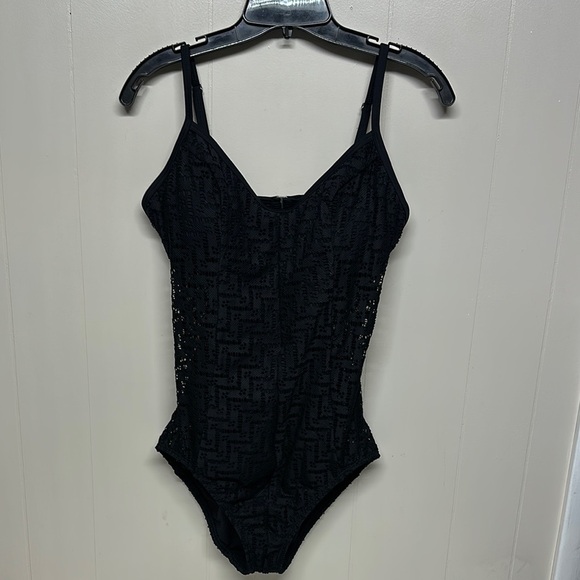 Time and Tru Black One Piece Swimsuit Sleek Design - Picture 1 of 8
